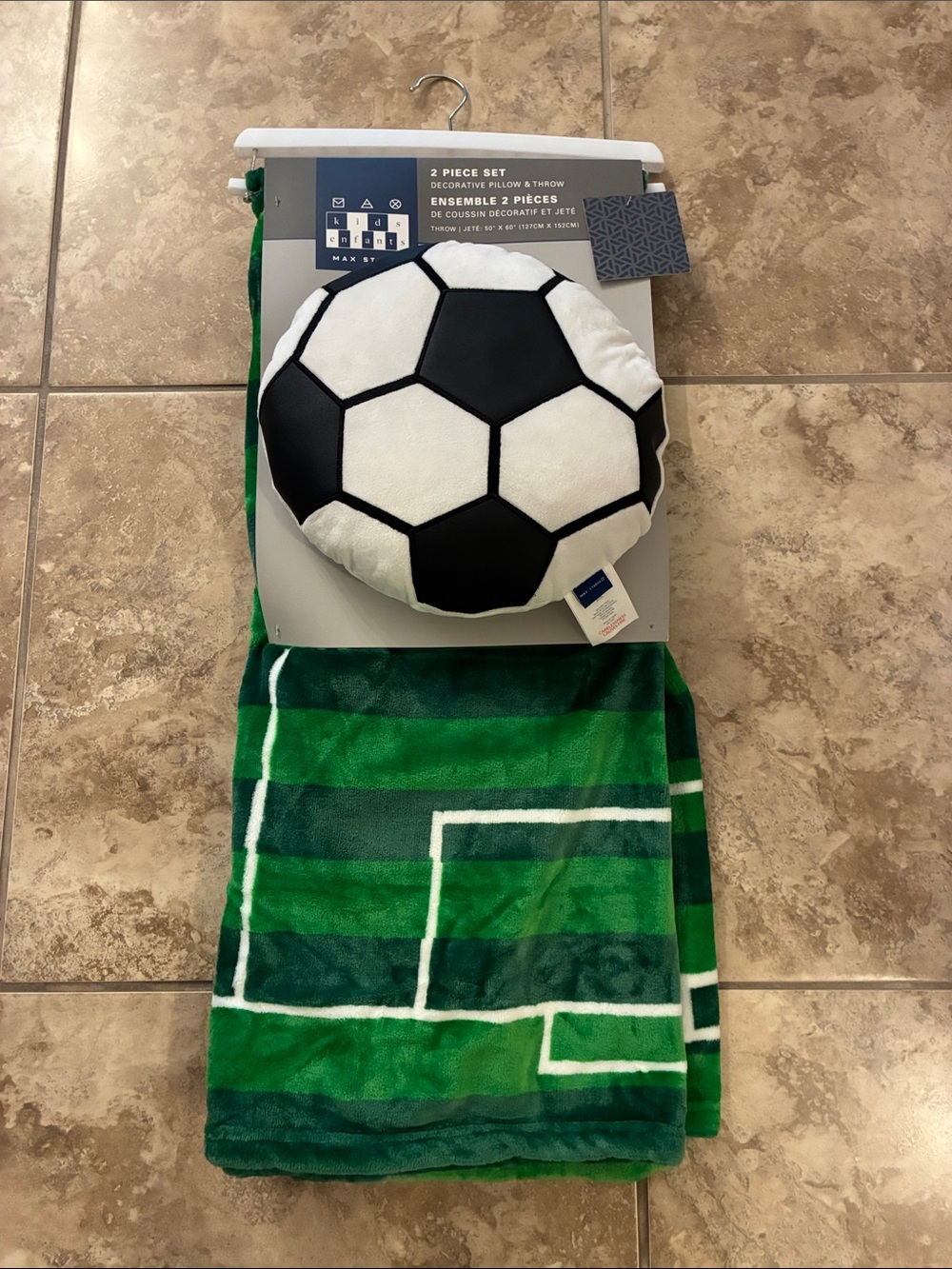 Soccer Ball Pillow & Green Field Throw Set NEW soft black white blanket